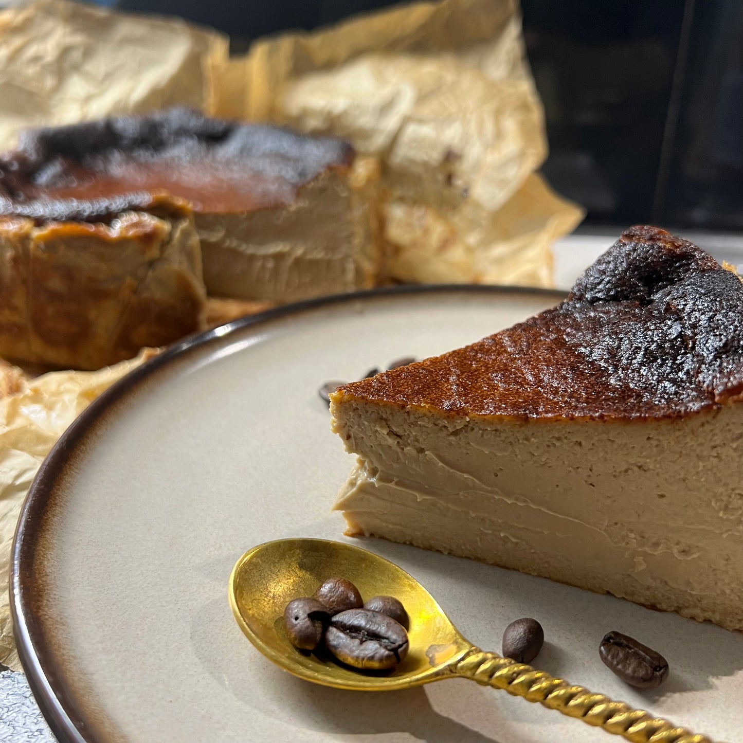バスクチーズケーキ / Basque cheese cake